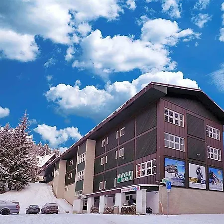 Lenka Hotel