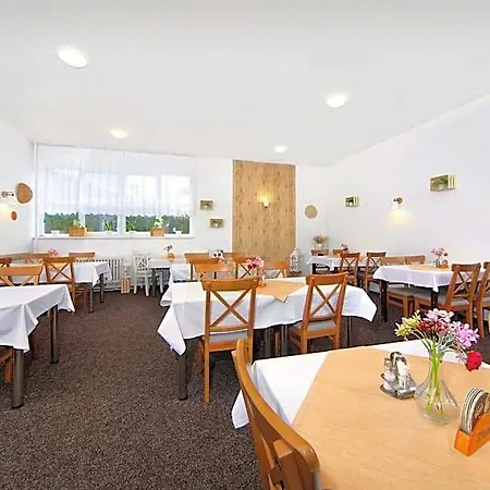 Lenka Hotel